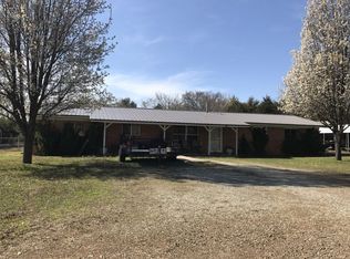37 Lyndell St, Booneville, AR 72927