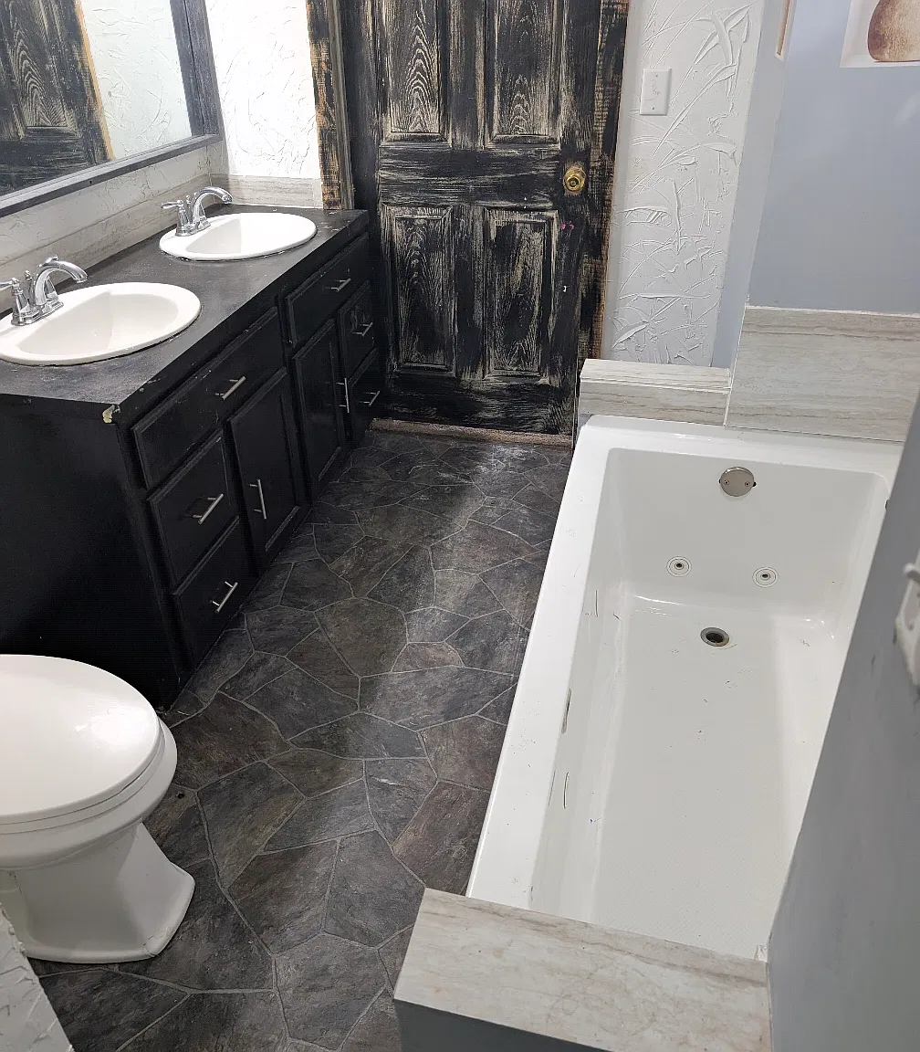 2 bed, 1056 sqft, $1,400 — Photo 3
