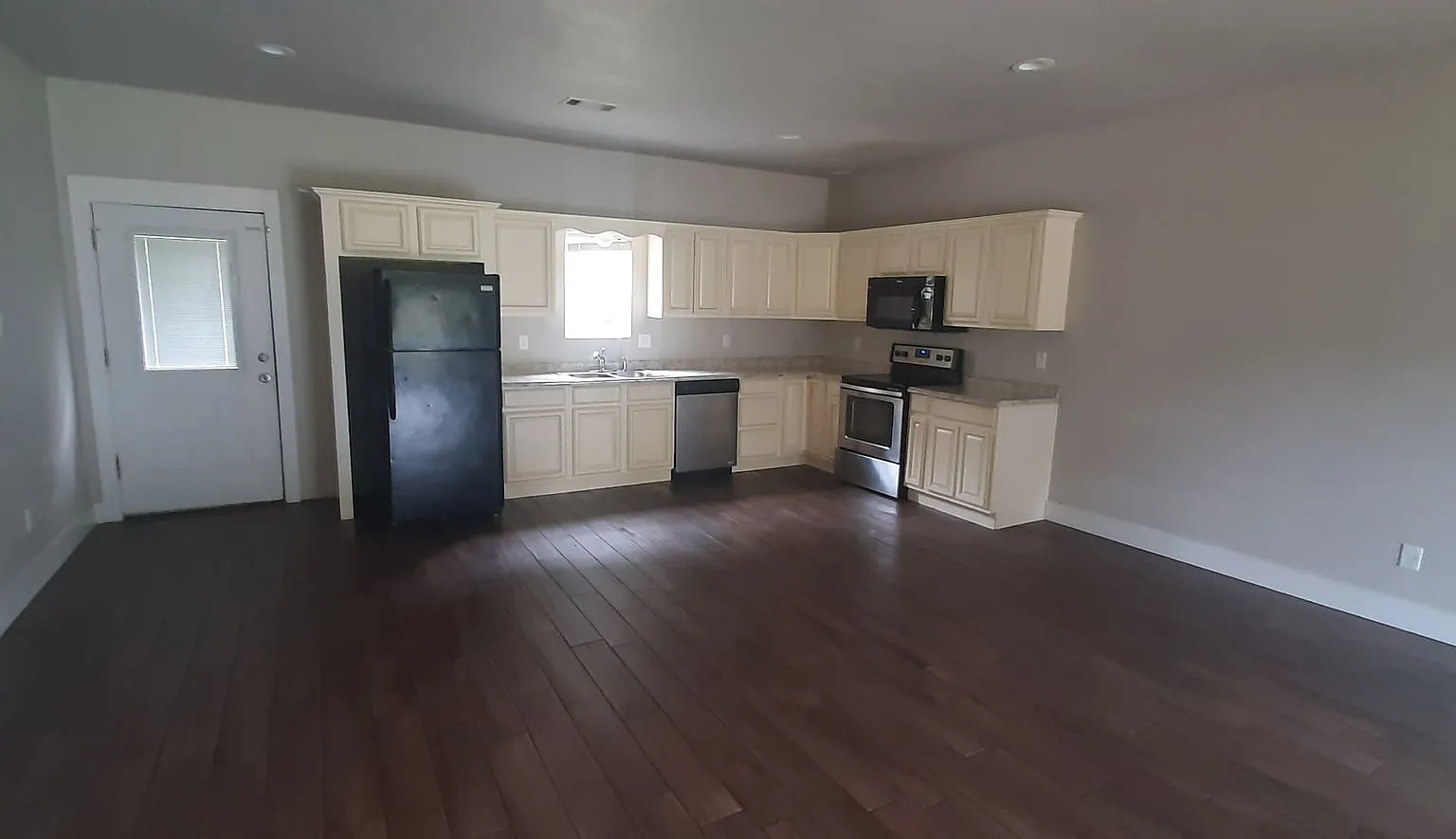 LEASED-2/1, 1264 sqft. Home for Lease @ 312 W Indiana St., Beebe ($920) — Photo 3