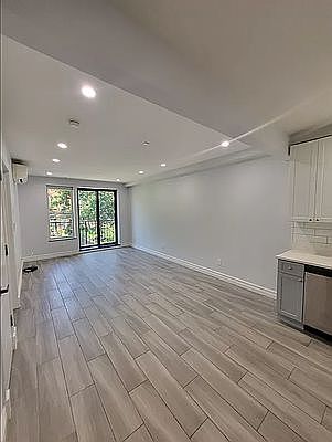 2nd image of 669 Mac Donough St #3A