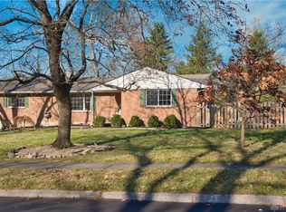 5788 Hithergreen Dr, Dayton, OH 45429