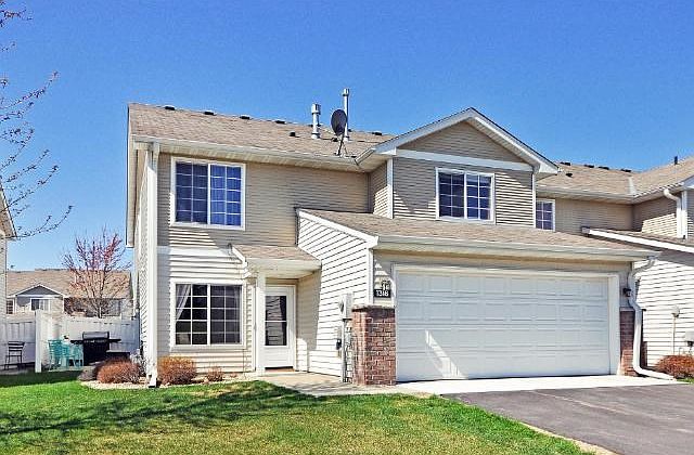 1st image of 1318 Pembrooke Ln