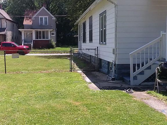 3rd image of 8008 Neville Ave