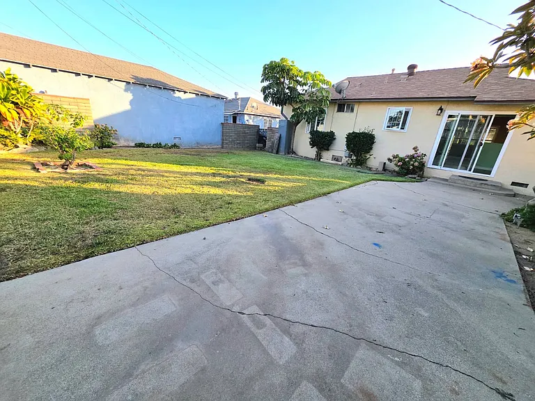 1802 S Grandridge Ave — Photo 3