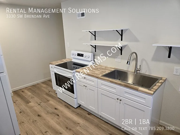 3330 SW Brendan Ave — Photo 6