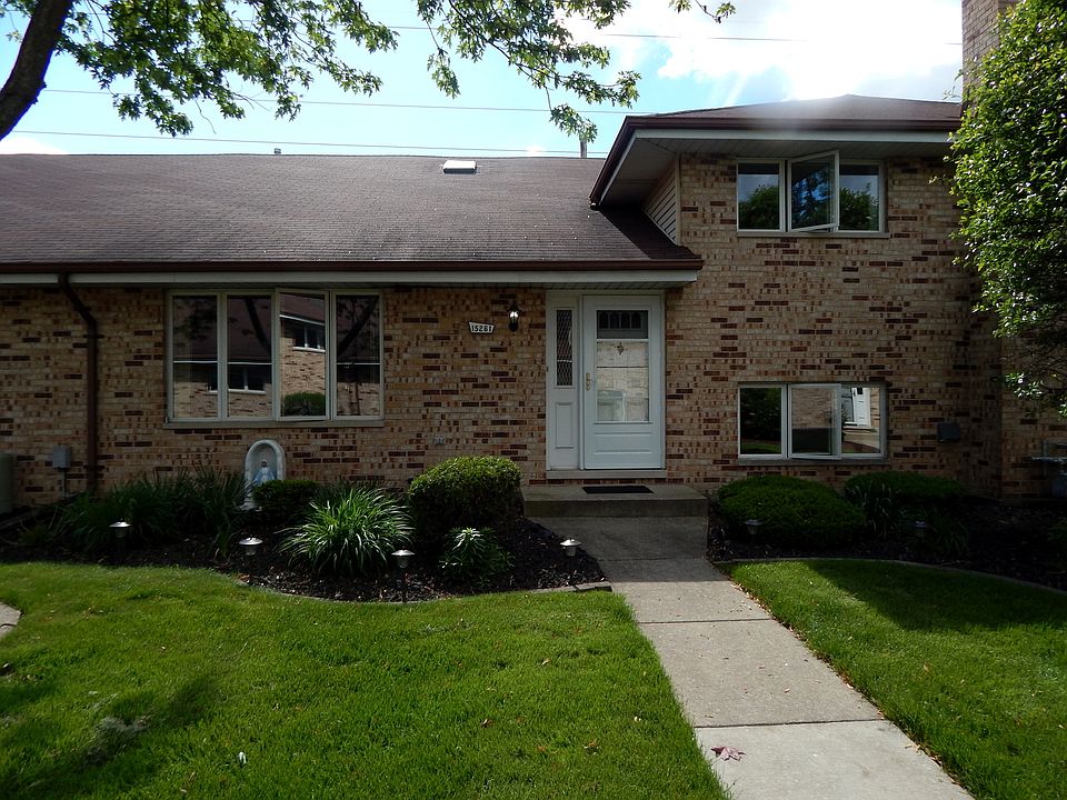 1st image of 15261 S 74th Ct #40