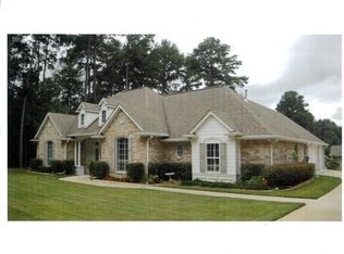 17215 Cardinal Ln, Troup, TX 75789