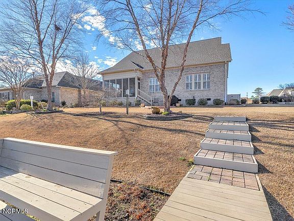 4th image of 1004 River Bay Court
