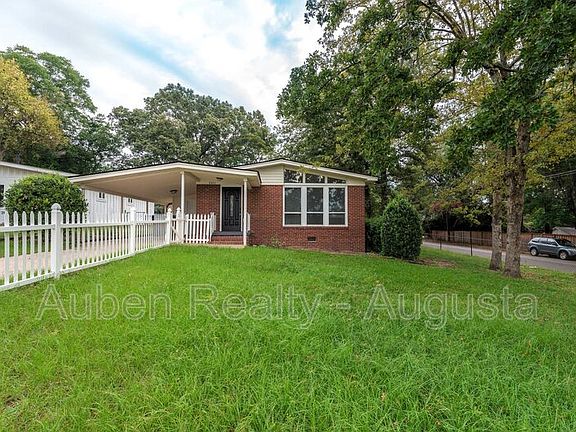 4th image of 2301 Kimberly Dr