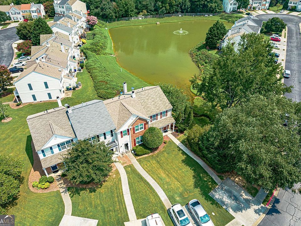 1st image of 1717 Stanwood Dr NW