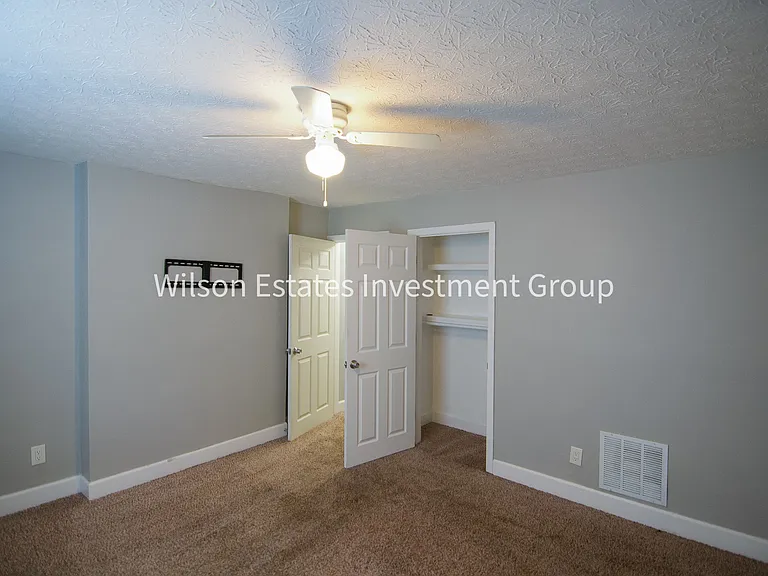 213 Midland Ave #MAIN — Photo 10