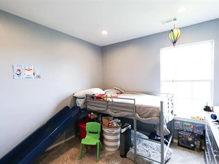 1243 S Oleander Ln — Photo 11