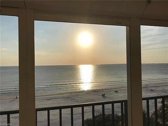4th image of 538 Estero Blvd APT 504