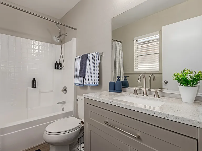 12430 W Willow Ave — Photo 10