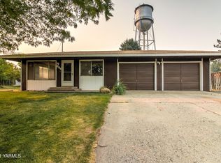 504 Westwind Dr, Zillah, WA
