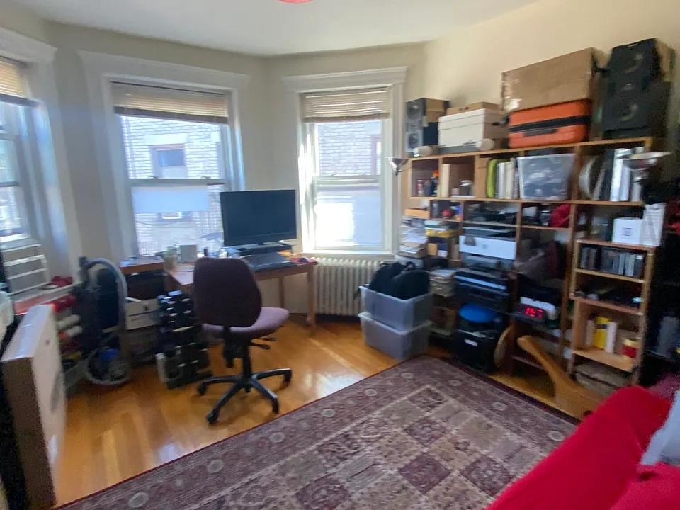 360 Riverway #23