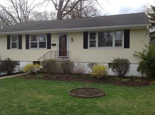 383 Magnolia Ave, Hillsdale, NJ 07642