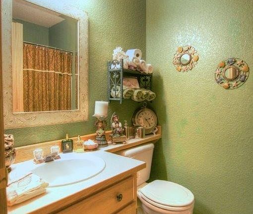 3rd image of 4316 Richmond Lane SE