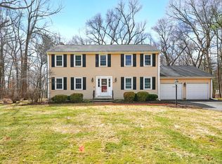 15 Wells Rd, Ellington, CT 06029