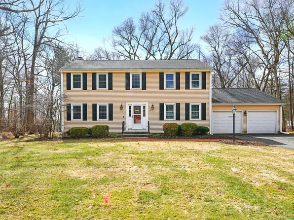 15 Wells Road, Ellington, CT 06029