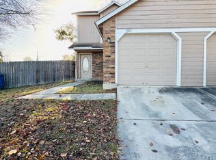 6303 Worchester Knls #6303, San Antonio, TX 78233
