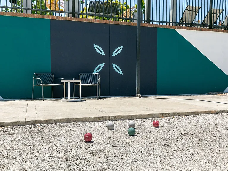 Bocce Ball Court at Willowest in Collier Hills in Atlanta, GA 30318