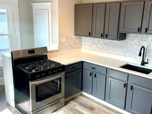 1317 W Broad St APT 1, Quakertown, PA 18951