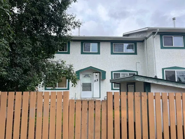 110 E Tamarack Ave #33, Hinton, AB T7V 1C5