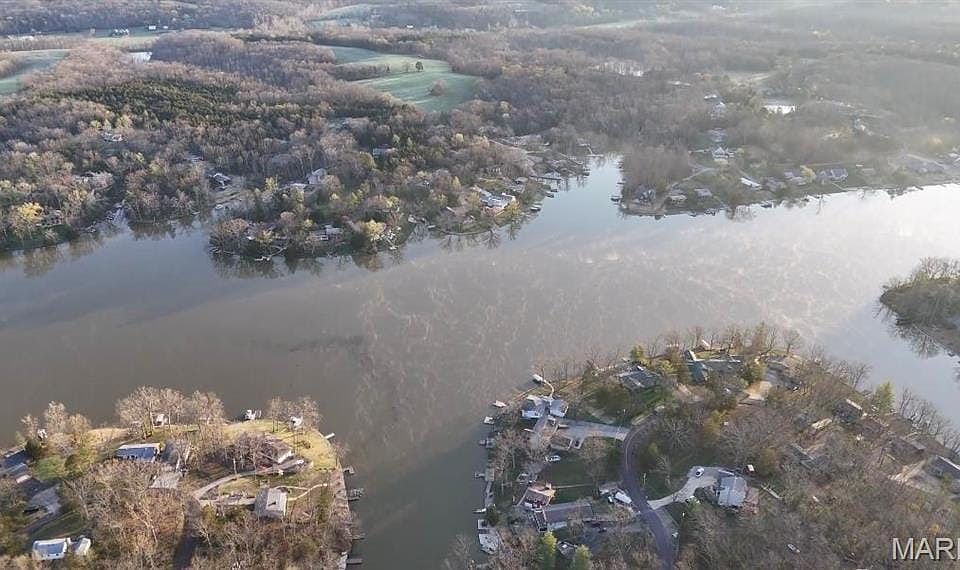 1st image of 6518 S Lakeshore Dr