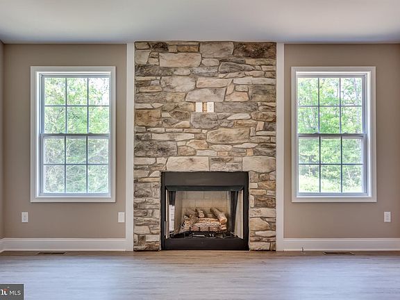 4th image of 1 Libbys Ridge Rd