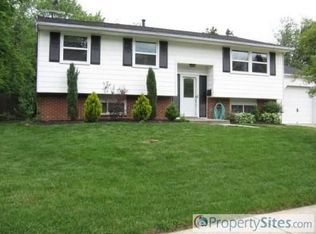30 Eaton Cir, Clementon, NJ 08021