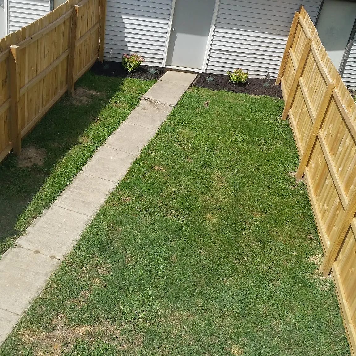 2 bed, 968 sqft, $1,695 — Photo 4