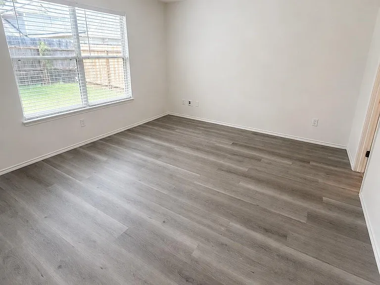 9227 Shaded Pines Dr — Photo 9