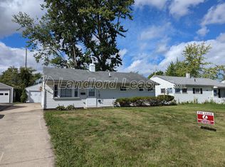 4212 Talbot Ln, Lorain, OH 44055