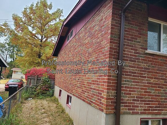 3rd image of 1844 Glenbrae Ln