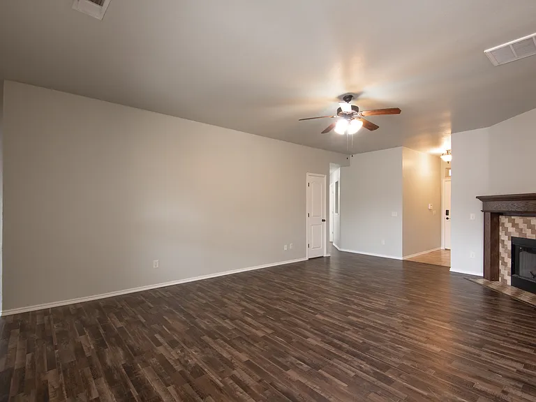 14358 Redvine Rd — Photo 5