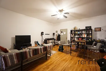 Rented by Rennit Inc.