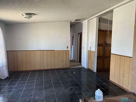 5th image of 800 Sage St E