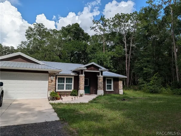 9711 S Berkshire Ave, Inverness, FL 34452