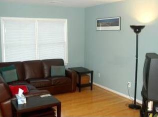 112 N Bedford St #B, Arlington, VA 22201