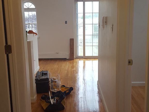 3rd image of 1975 76th St