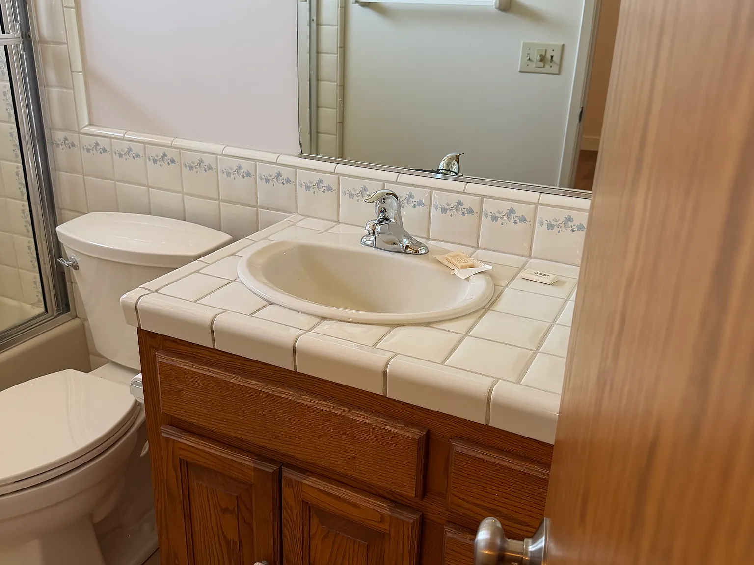 4 bed, 1359 sqft, $4,300 — Photo 4