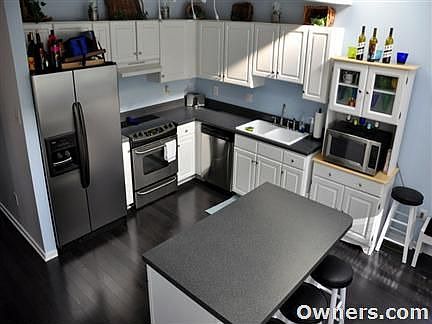 Kitchen w/ new appliances