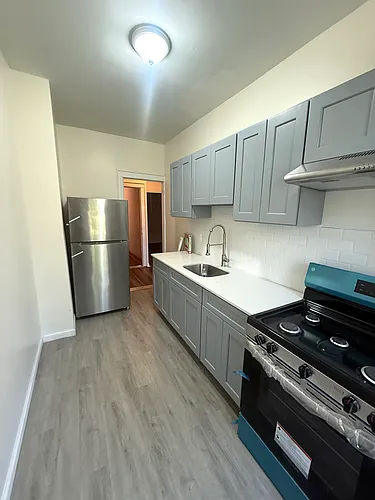 3066 Brighton 14th St Photo 1