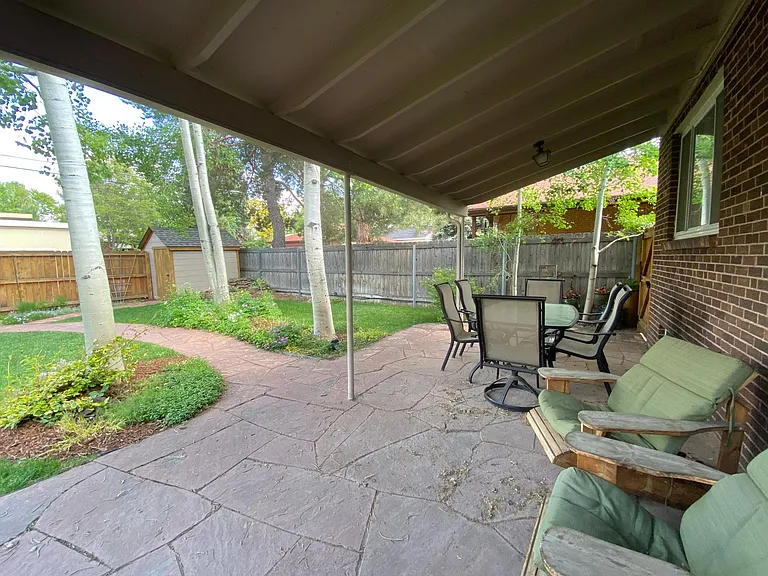 1166 S Jackson St — Photo 35