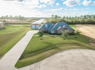 2334 Three Oaks Dr, Santa Fe, TX 77517