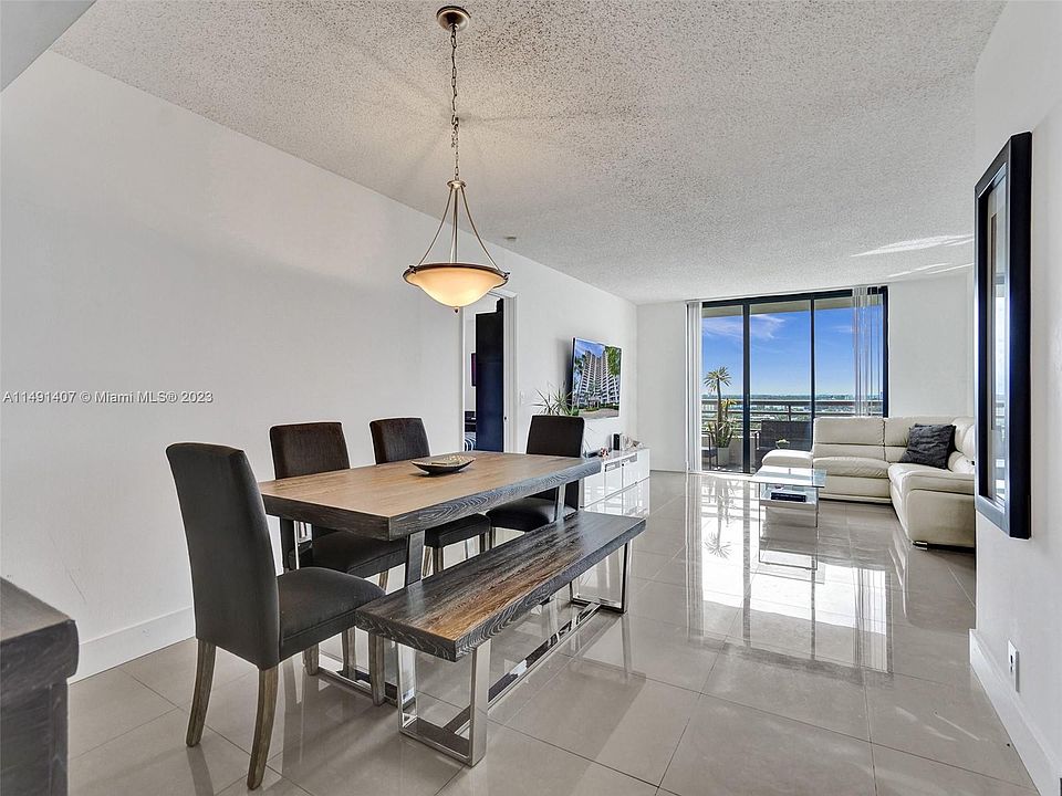 1st image of 3300 NE 191st St APT 1605