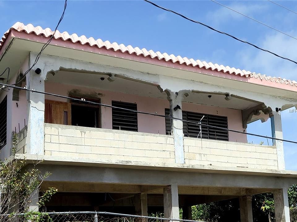 1st image of 44 Calle Girasoles