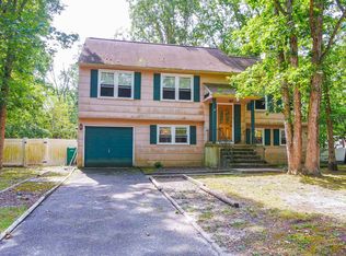 2000 Sycamore Ln, Mays Landing, NJ 08330