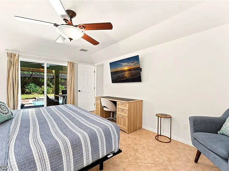 18918 Cypress View Dr — Photo 20